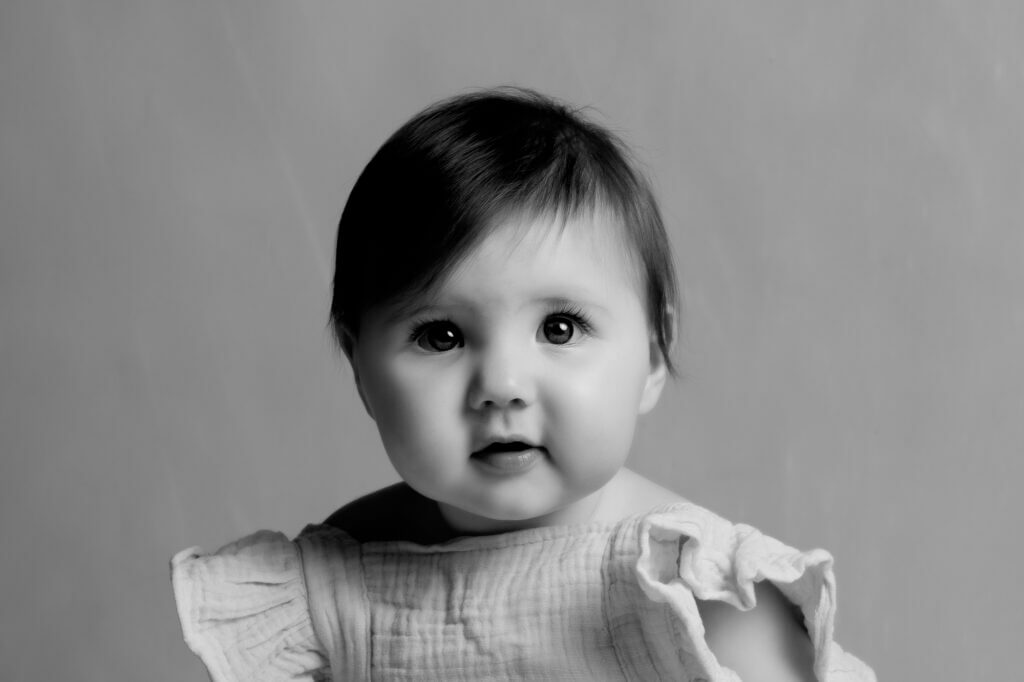 BABY GIRL PHOTOGRAPHER